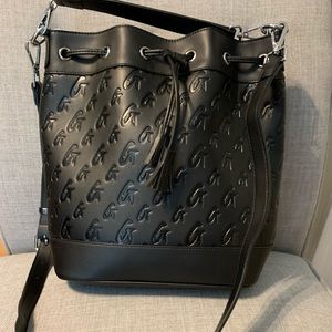 Glamaholic Lifestyle by Mia Ray